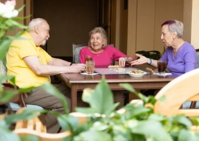 What Is the Best Age to Move Into Independent Living: Enjoy Freedom, Friends, and Wellness